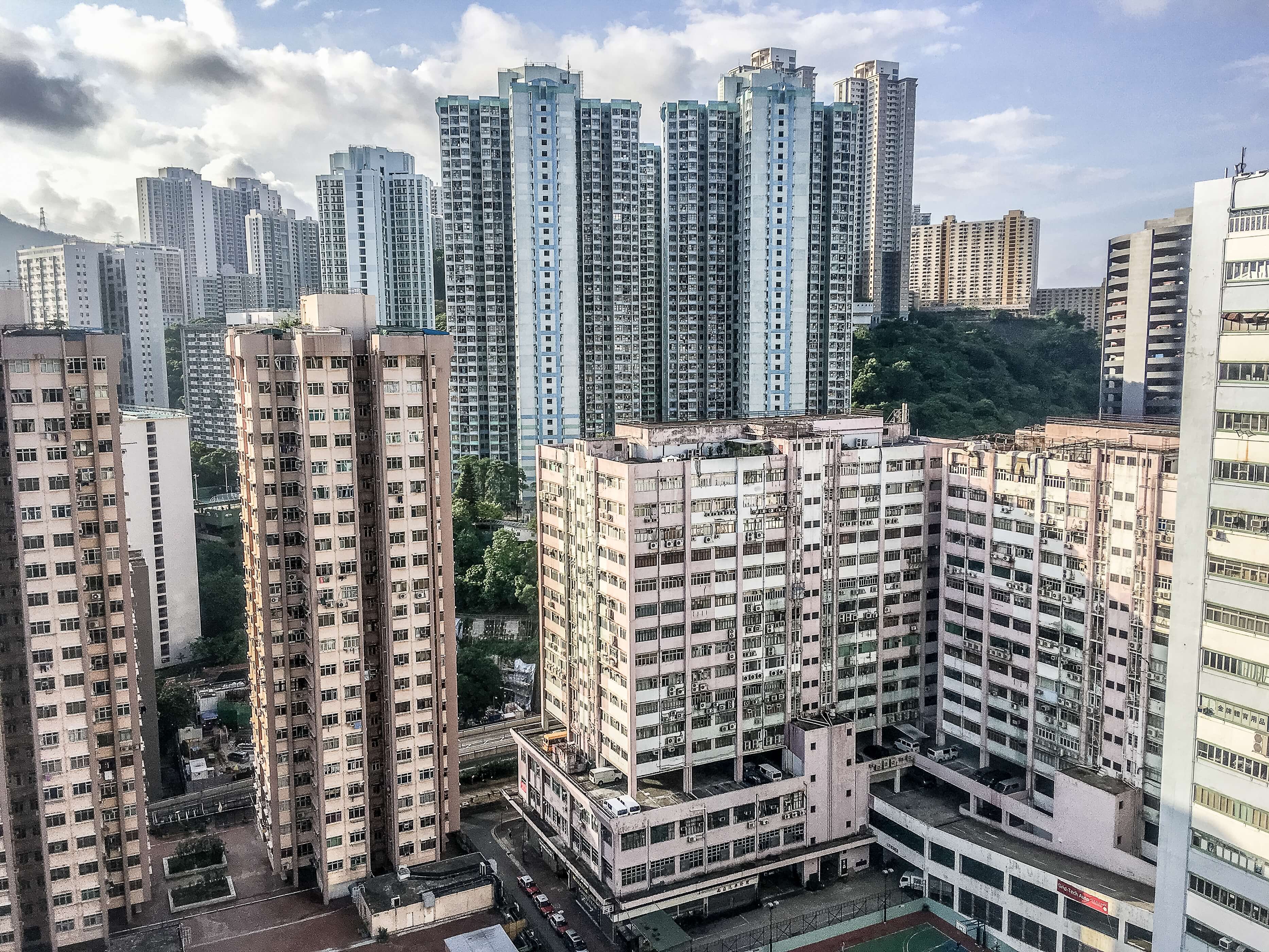 The Investment Case for Micro-Markets: Spotlight on Malabar Hill, Girgaon, and Marine Drive